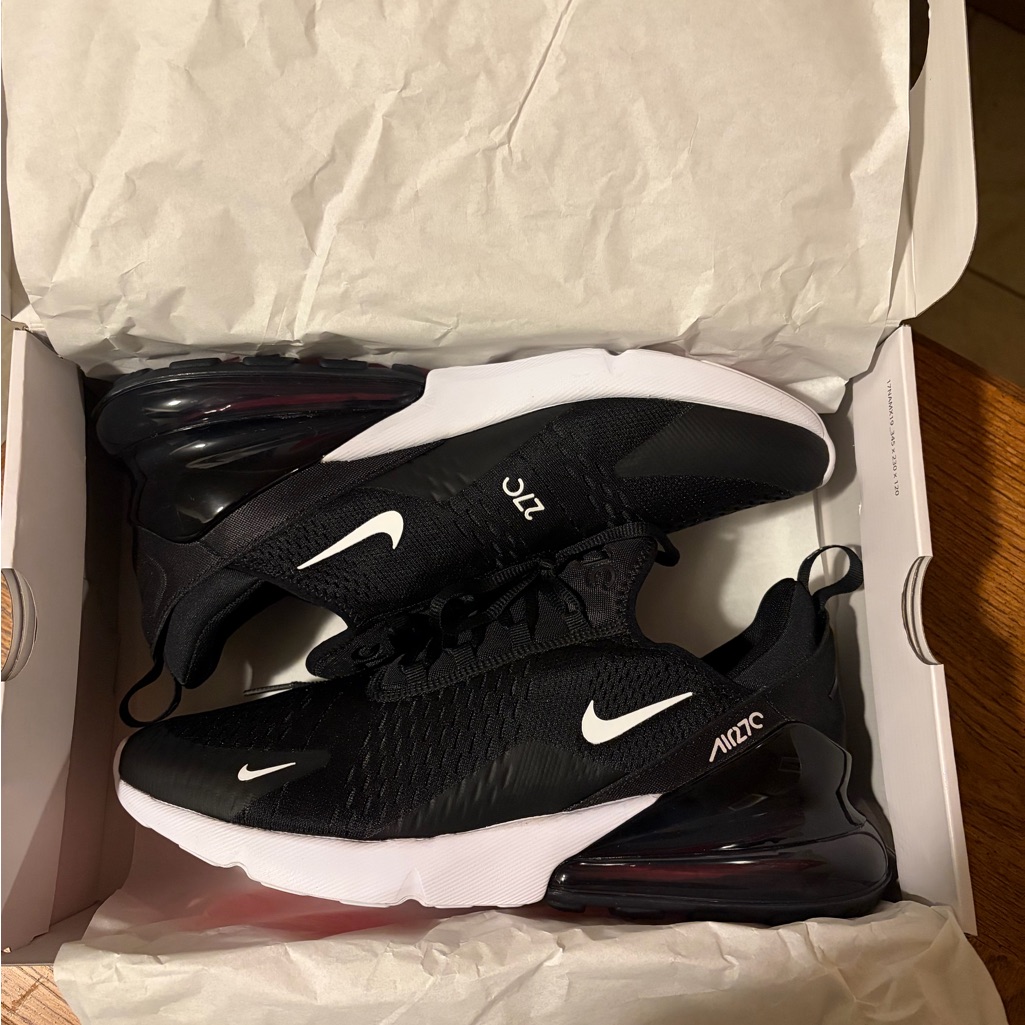 Brand New Nike Air Max 270 Black And White Shoes